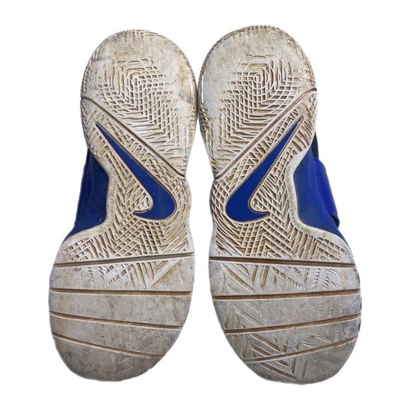 Nike Team Hustle D8 Royal Blue Sneakers Size Youth 5.5 - Picture 6 of 8